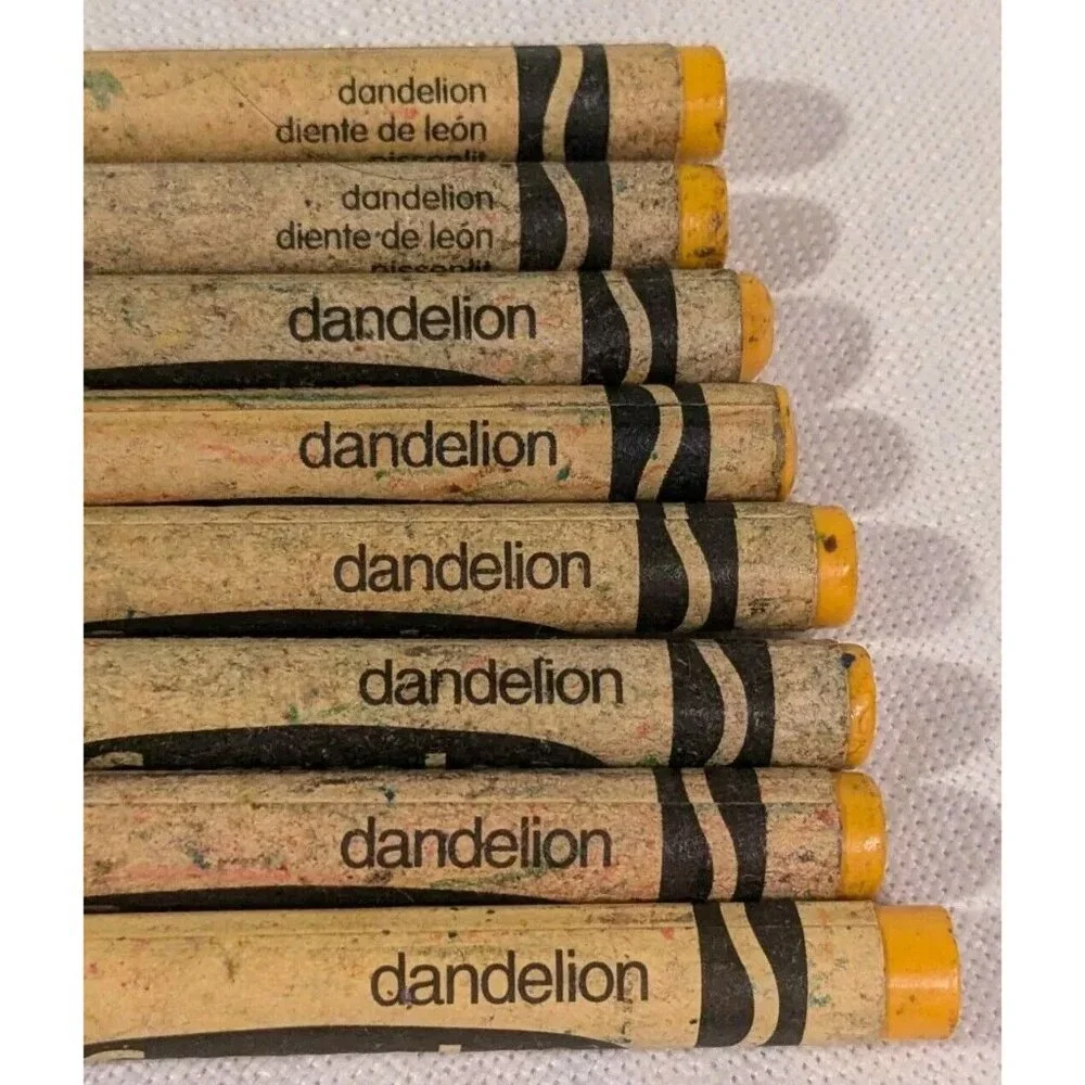 Crayola Crayons Dandelion Yellow Discontinued Retired Bright Color Set Of 8 Fun